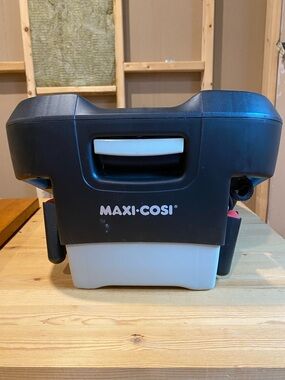 Maxi-Cosi Child Car Seat Base